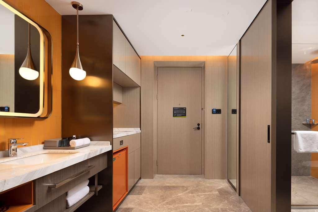 Home2 Suites By Hilton Handan East Railway Station Room photo